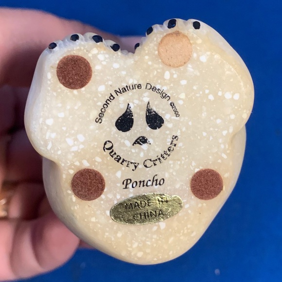 Quarry Critters By Second Nature Designs Poncho - Picture 7 of 8